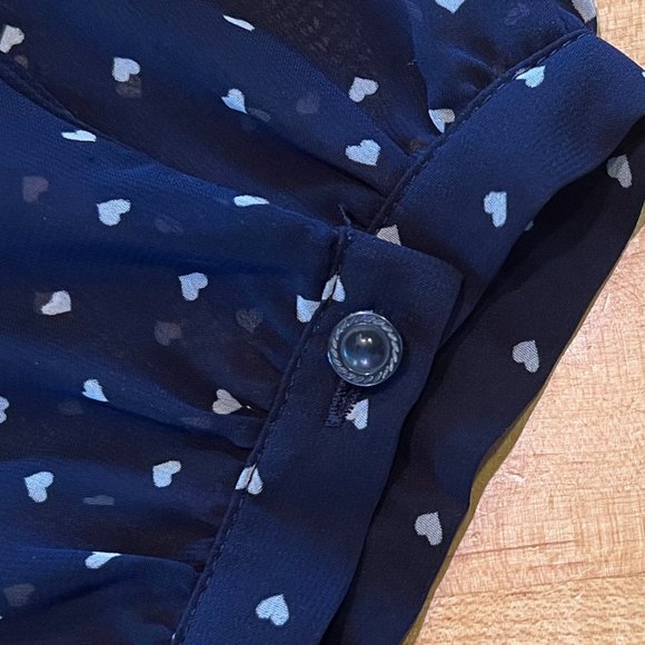 Lauren Conrad Sheer Navy Blue Heart Blouse Size Medium - Picture 7 of 8